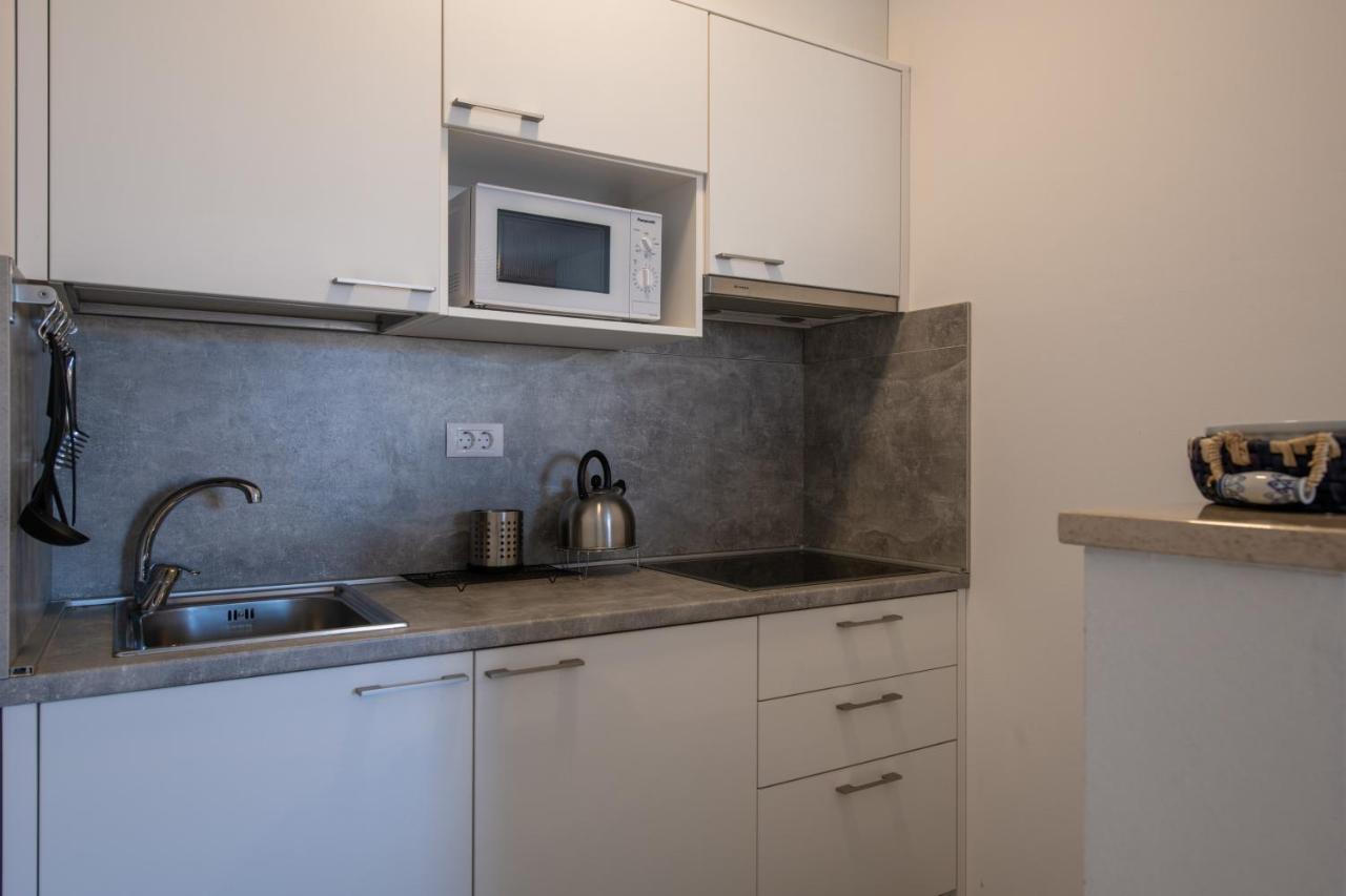 Island Sea View Free Parking Apartment Rovinj Exterior photo